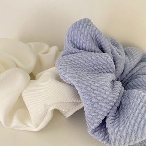Light blue & white scrunchy bundle